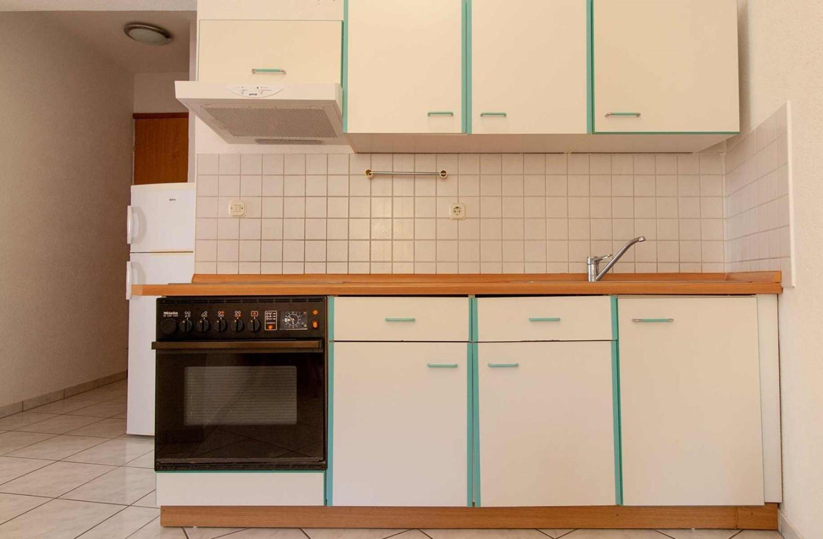 Villa Raguz Sa Privatnom Plazom I Garazom Неум Екстериор снимка
